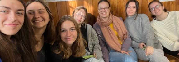 Foto von mehreren Bundesfreiwilligendienstlerinnen